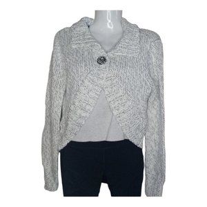 Echoes one‎ Button Sweater